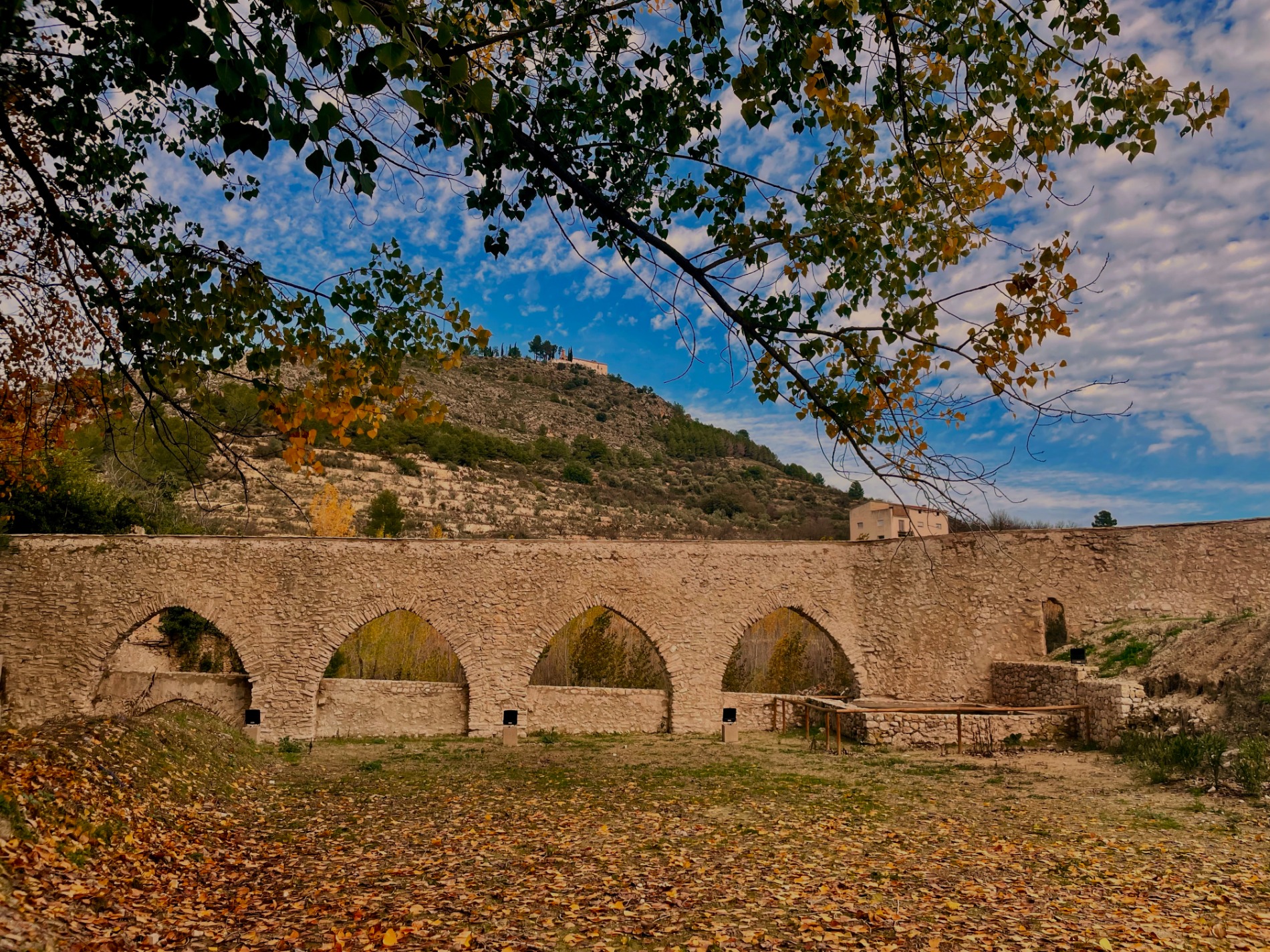 ENAMORATE DEL PUEBLO